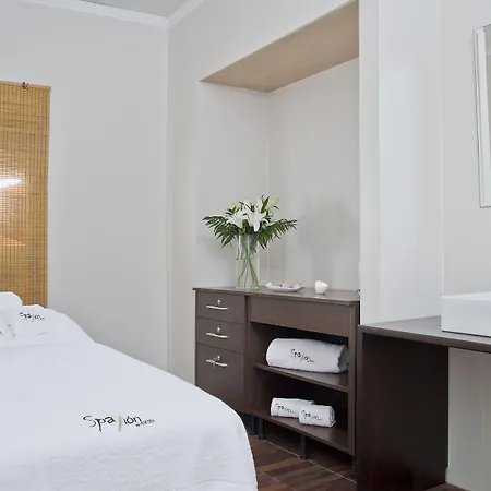 호텔 Bahia By Pierre & 4*