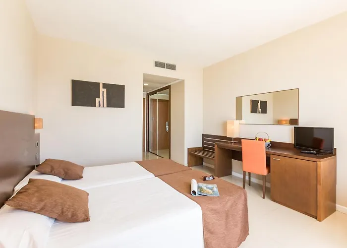 Bahia By Pierre & מלון