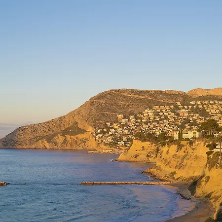 Hotel Bahia By Pierre &